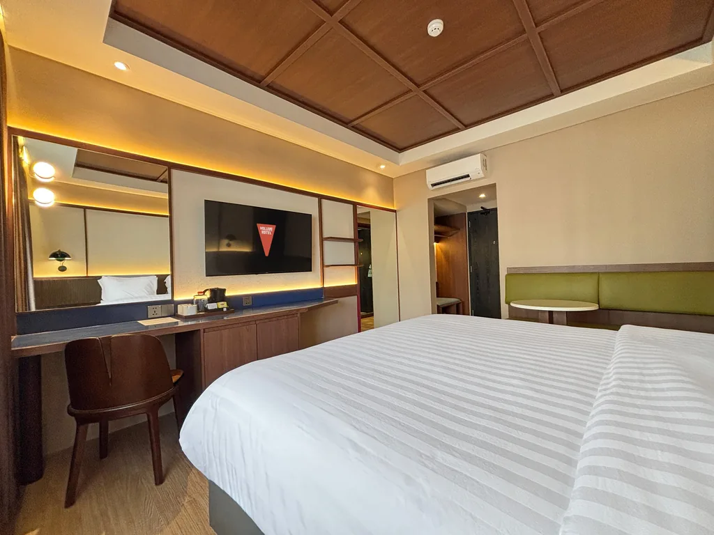 Di dalam Kamar Jazz di Volume Hotel Bandung, foto 5 dari 9