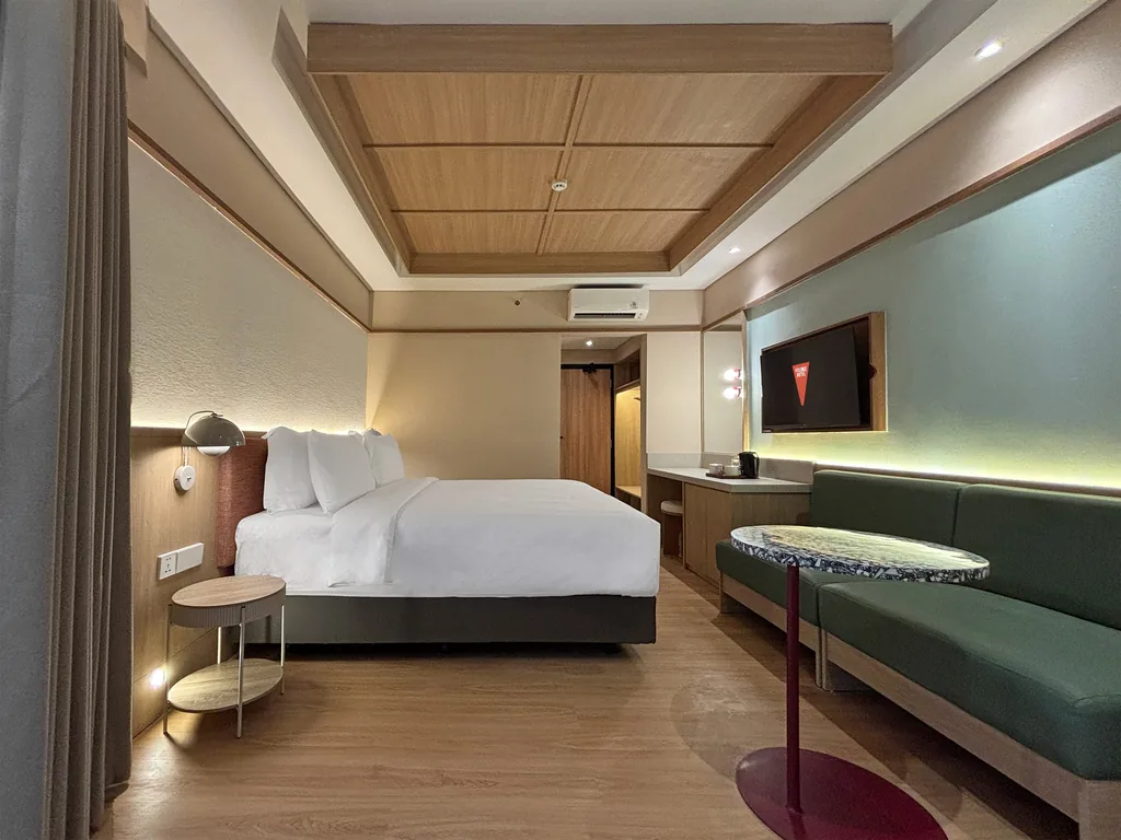 Di dalam Kamar Waltz di Volume Hotel Bandung, foto 7 dari 11