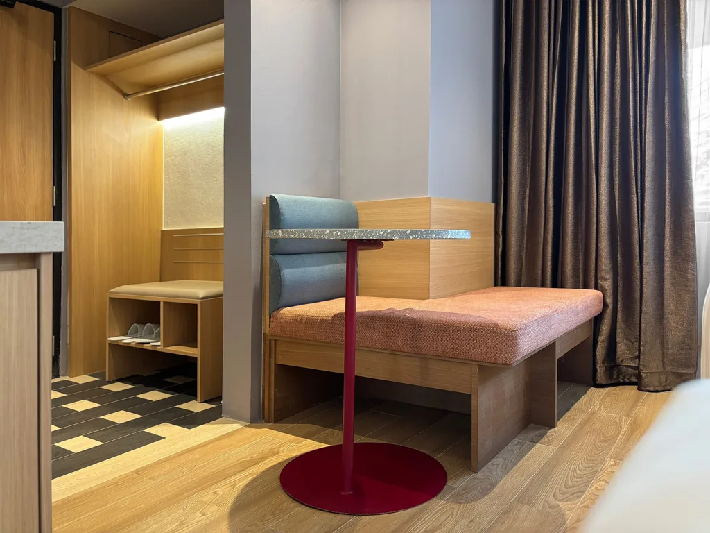 Di dalam Kamar Chillhop di Volume Hotel Bandung, foto 8 dari 10
