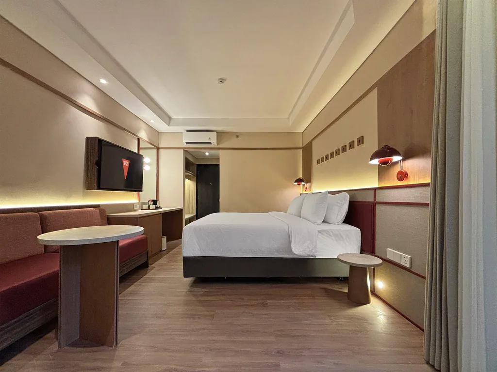Di dalam Kamar Tango di Volume Hotel Bandung, foto 7 dari 10