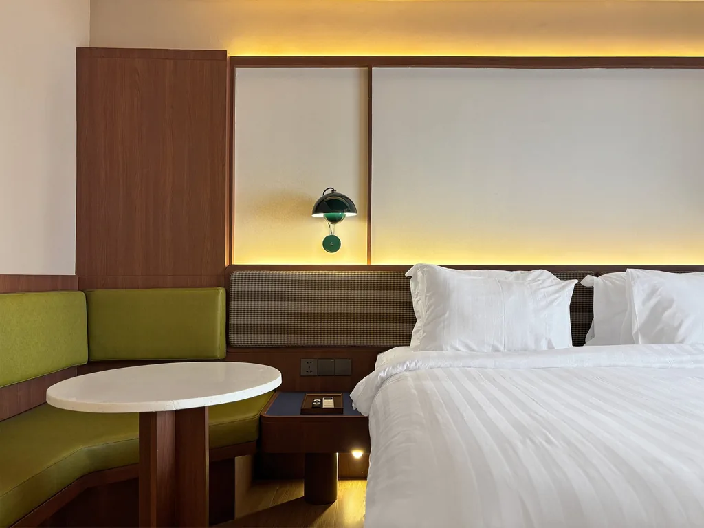 Di dalam Kamar Jazz di Volume Hotel Bandung, foto 7 dari 9