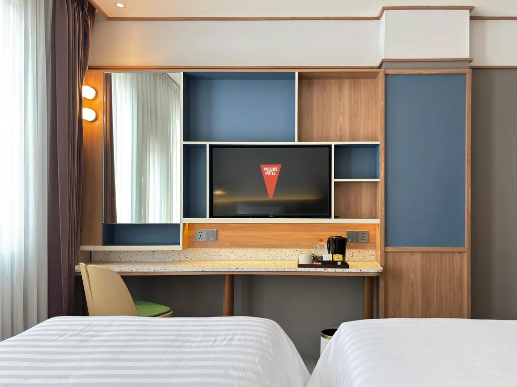 Kamar Lo-Fi di Volume Hotel Bandung, kasur twin