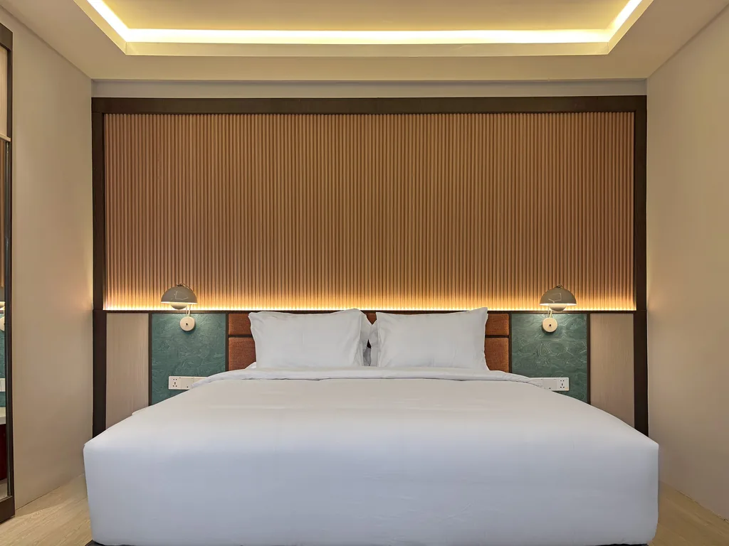 Kamar Bluegrass di Volume Hotel Bandung, kasur king
