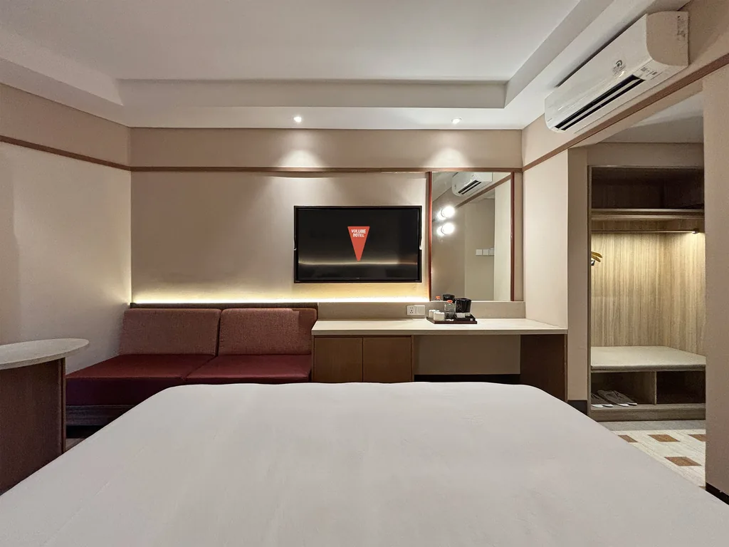 Di dalam Kamar Tango di Volume Hotel Bandung, foto 6 dari 10