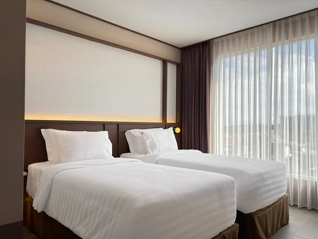 Di dalam Kamar Minyo di Volume Hotel Bandung, foto 3 dari 8