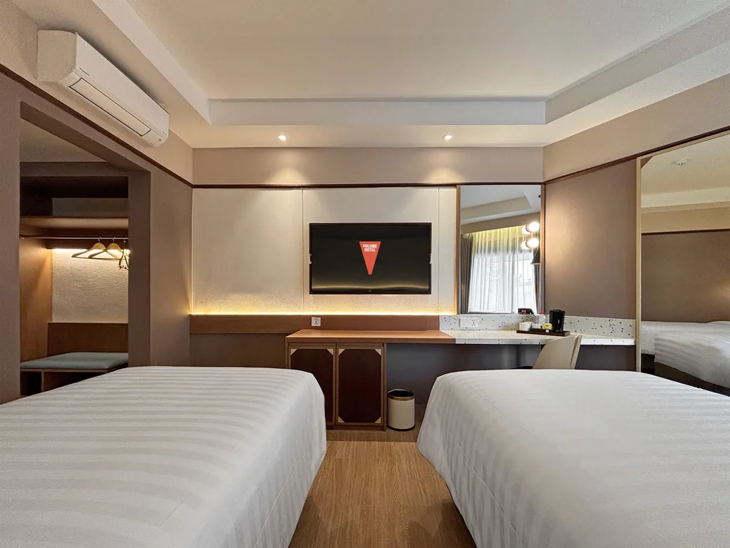 Kamar Folk di Volume Hotel Bandung, kasur twin