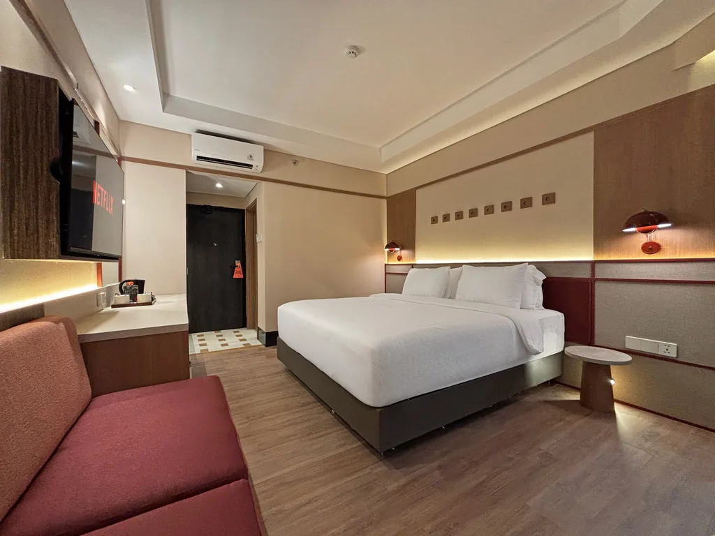Di dalam Kamar Tango di Volume Hotel Bandung, foto 2 dari 10